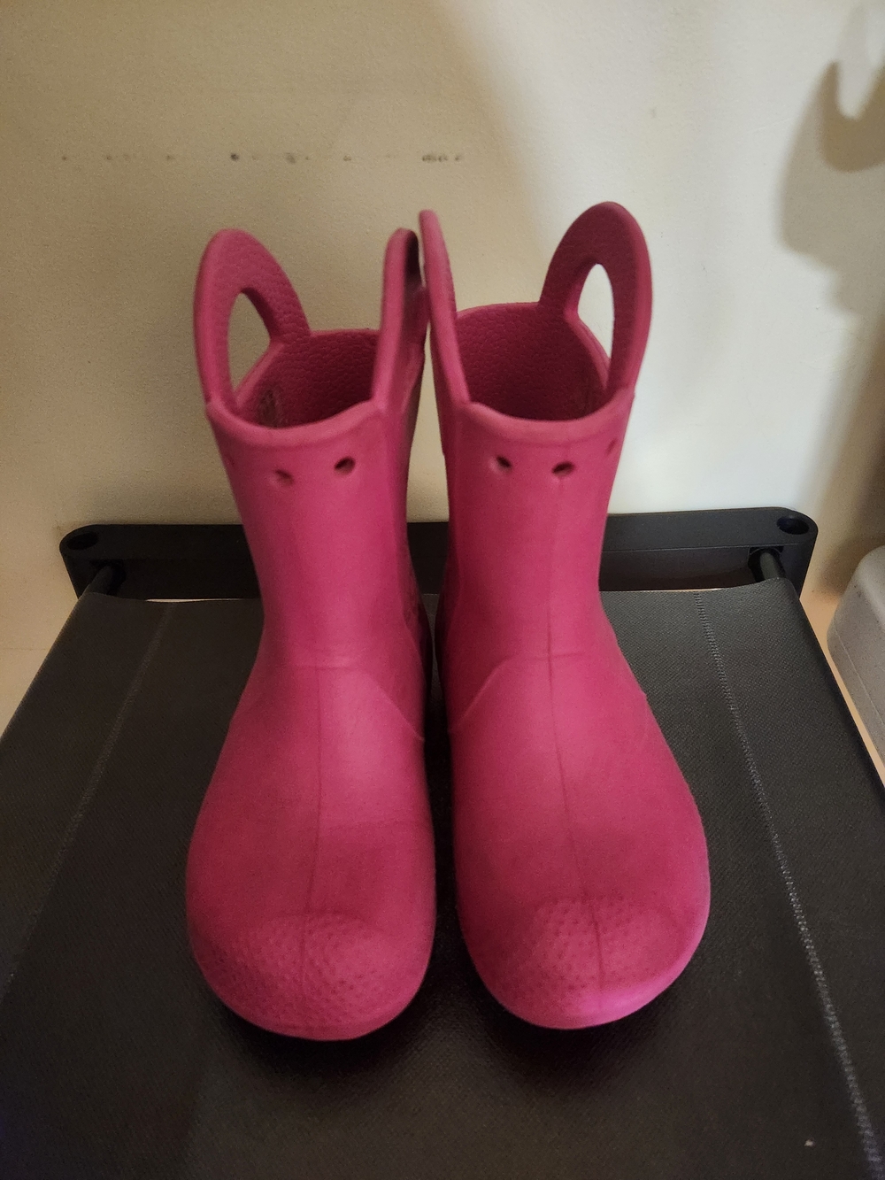 Crocs Kids Pink Waterproof Slip-On Rain Boots Size 11